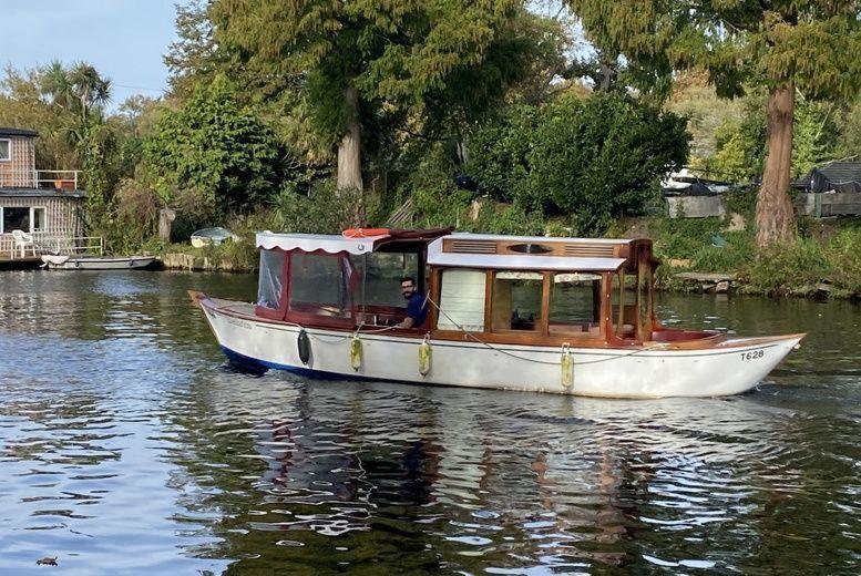 Surbiton Home With Free Parkings, Surbiton, Kingston Upon Thames, Surrey, Greater London Uk Eksteriør billede